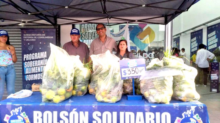 Los Bolsos Solidarios Naineckenses presentes en otra edicion de la Feria de Soberanía Alimentaria en la ciudad de Formosa.